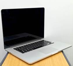 Apple MacBook Pro A1398 2015 i7 16GB DDR3L 250GB SSD O/B HDMI MDP BigSur 15.4