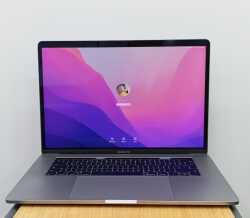 Apple MacBook Pro A1707 2017 İ7 2.9GHz 16Gb Ddr3 250GB SSD Radeon Pro Monterey 15.4