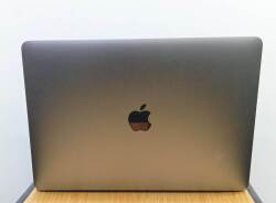 Apple MacBook Pro A1708 2017 i7 16GB DDR3L 250GB SSD O/B TYPE.C Catalina 13.3