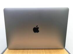 Apple MacBook Pro A1989 2019 i7 16GB DDR3L 500 GB SSD O/B TYPE.C Catalina 13.3