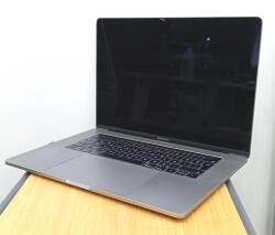 Apple MacBook Pro A1990 2018 İ7 2.6GHz 16Gb Ddr4 250GB SSD Radeon 560x Monterey 15.4