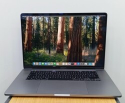 Apple MacBook Pro A2141 2019 İ7 2.6GHz 32GB DDR4 500 GB SSD Radeon 5300M 4GB Monterey 16