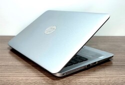 2.EL Hp Elitebook 820 G3 i7 6500u 8Gb Ddr4 256GB SSD O/B VGA DP Win10 12.5