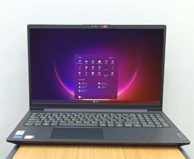 Lenovo V15 G3 IAP i5 1235U 16Gb Ddr4 512GB M2 SSD O/B HDMI UBUNTU 15.6